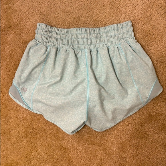 NWOT Lulu Lemon Hottie Hot High-rise Lined Shorts - Picture 4 of 6